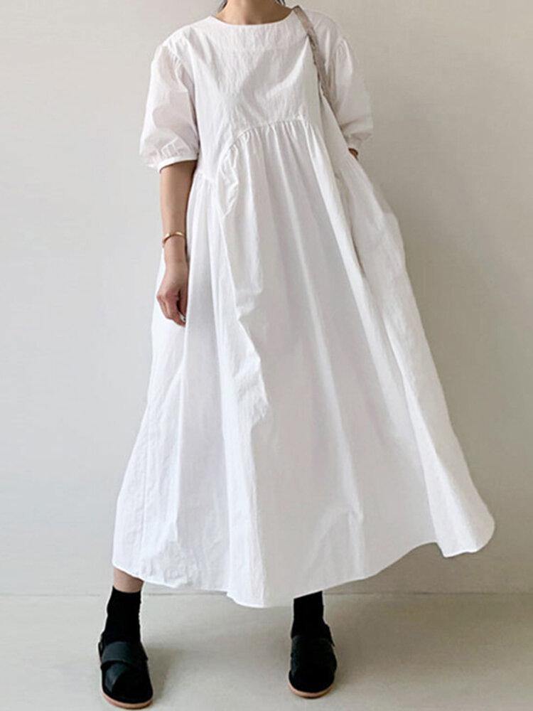 Classic Vintage Dress with a Flattering Fit