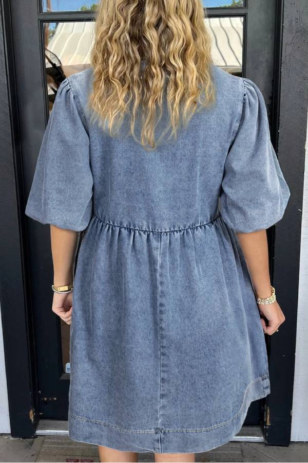Elegantly Styled Dress for Everyday Wear