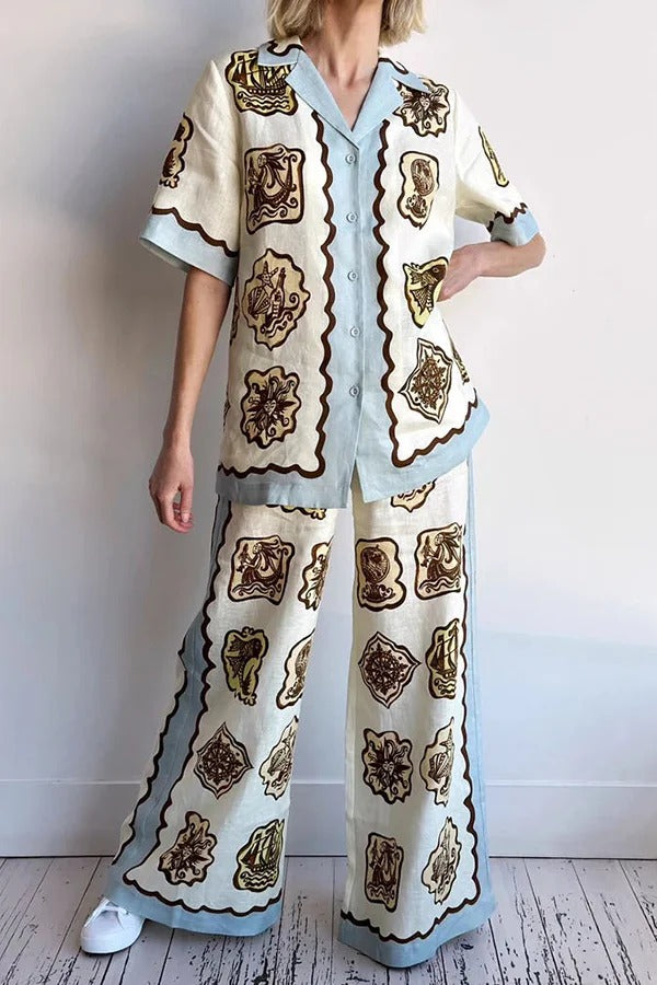 Classic Vintage Blouse with a Flattering Fit