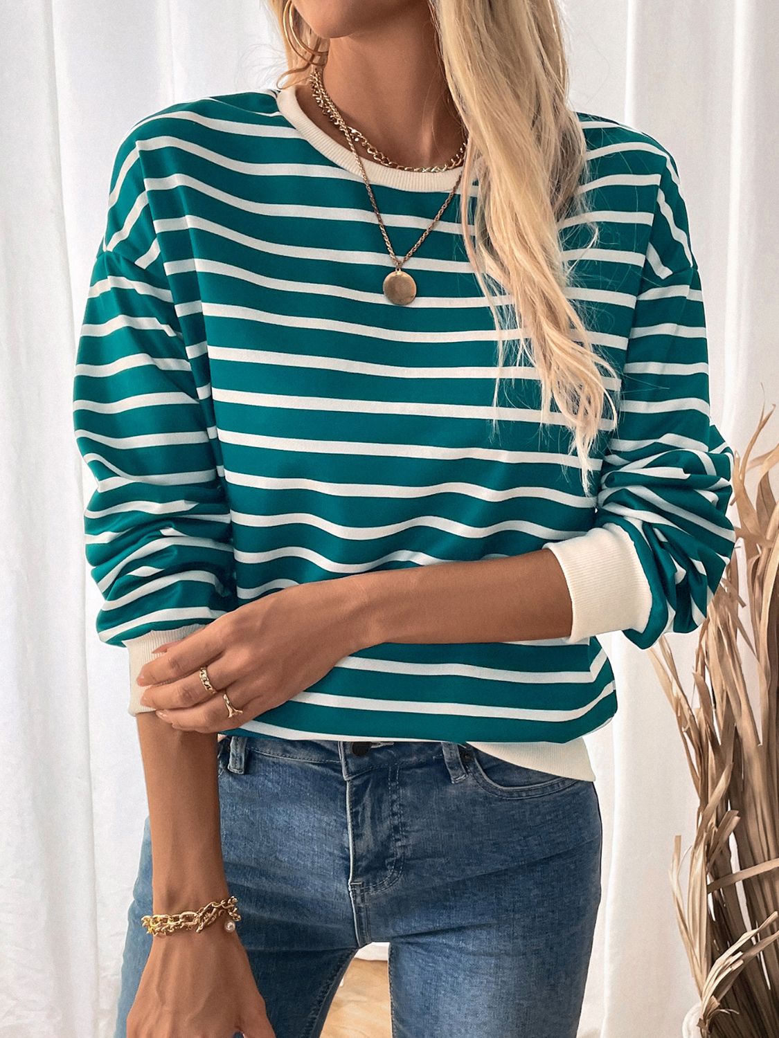 Effortlessly Elegant Shirt with a Timeless Design