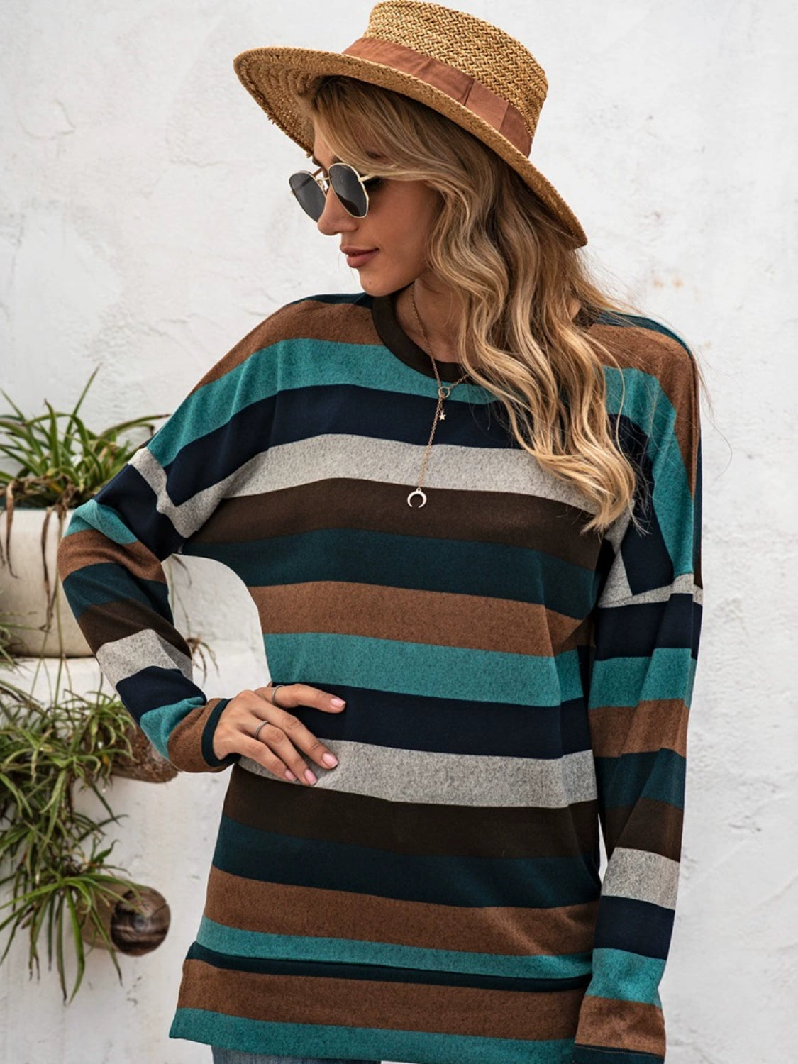 Effortlessly Elegant T-Shirt with a Timeless Design