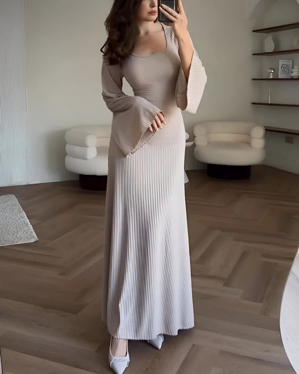 Polished Dress with an Effortless Classic Look