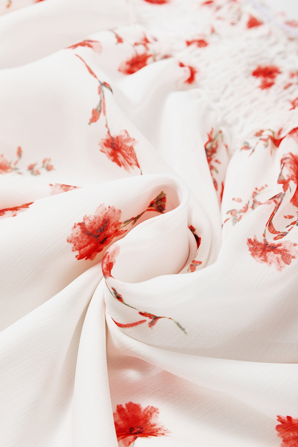 Sophisticated Blouse with a Clean Classic Look