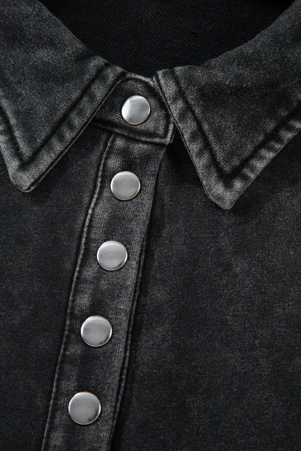 Beautifully Finished Shirt in a Timeless Design