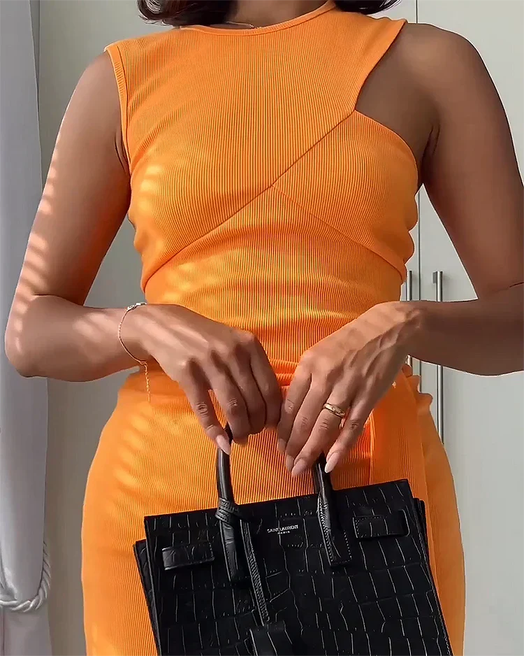 Elegantly Styled Dress for Everyday Wear