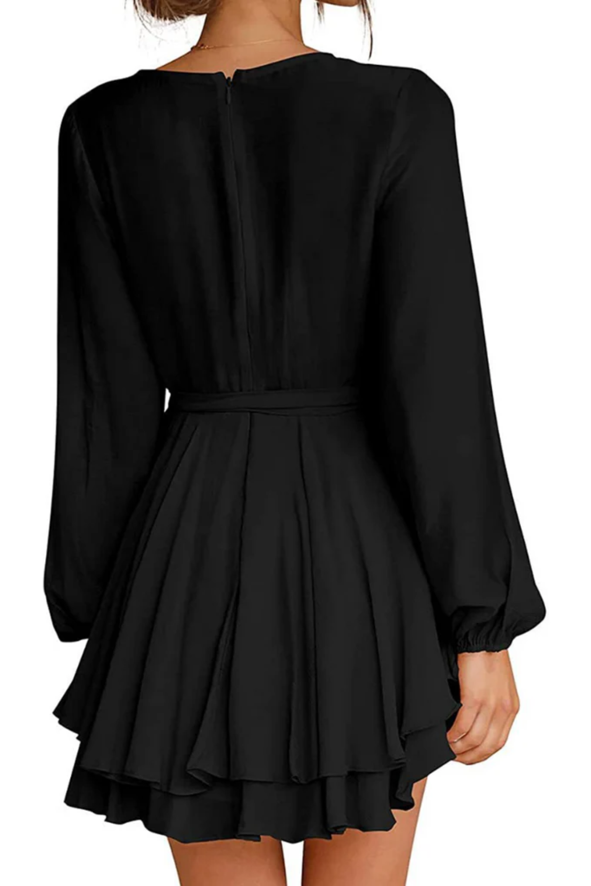 Effortlessly Elegant Dress with a Timeless Design