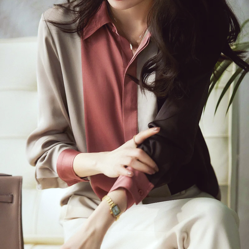 Classic Vintage & Enduringly Stylish Blouse