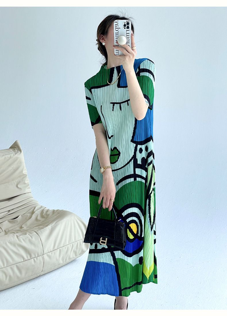 Vintage Inspired Dress with a Contemporary Edge