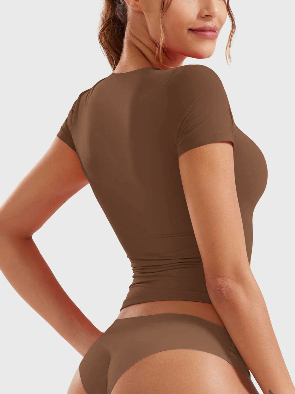 Well Tailored T-Shirt with a Graceful Silhouette