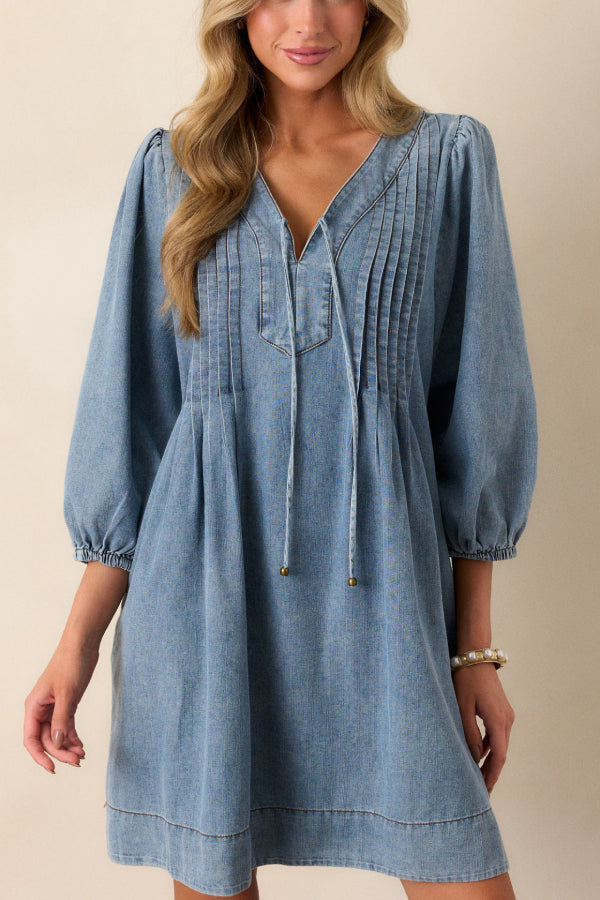 Beautifully Crafted Dress in a Classic Style