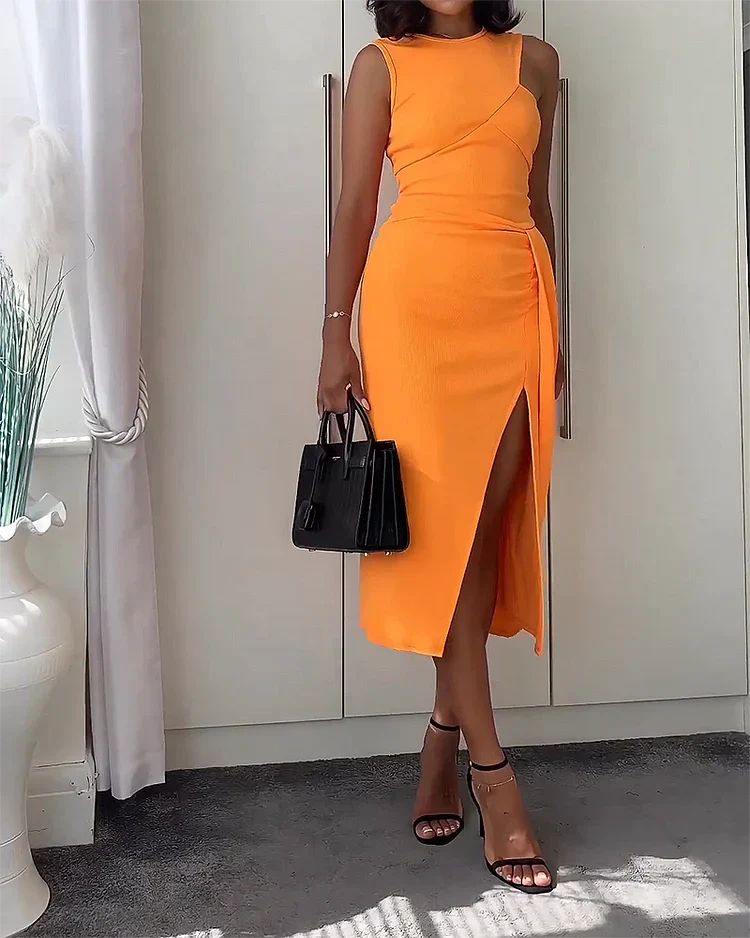 Elegantly Styled Dress for Everyday Wear
