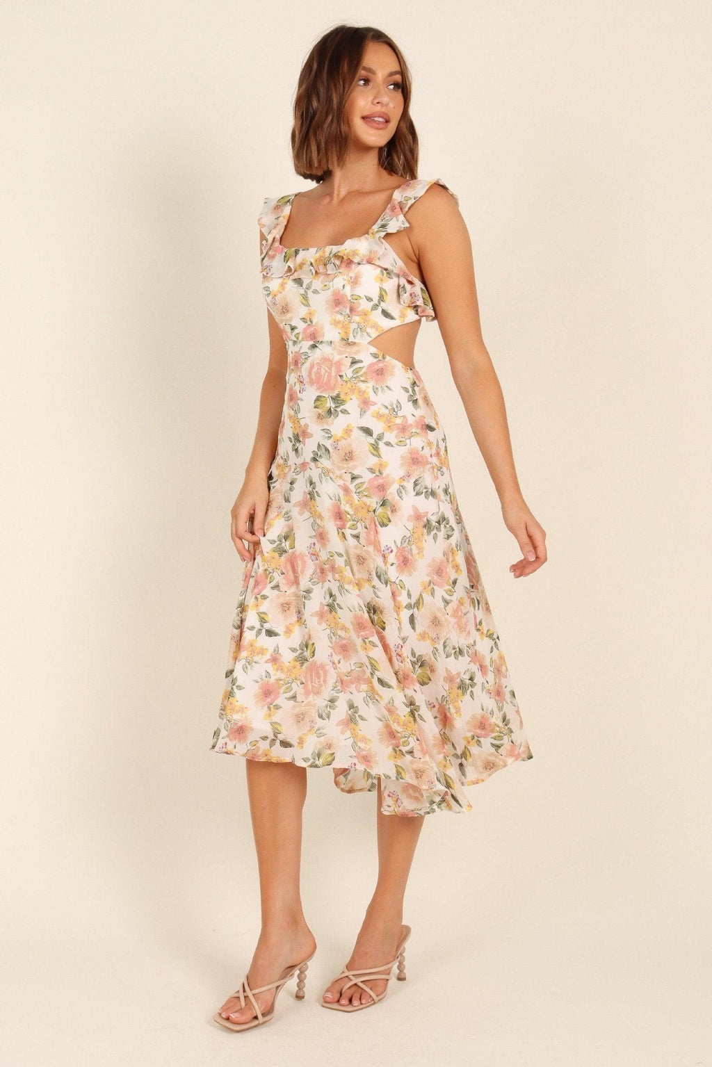 Polished Dress with an Effortless Classic Look