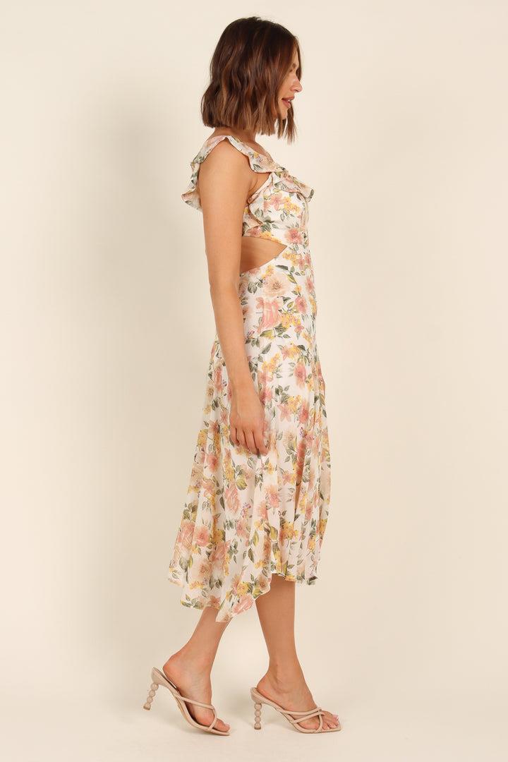 Polished Dress with an Effortless Classic Look