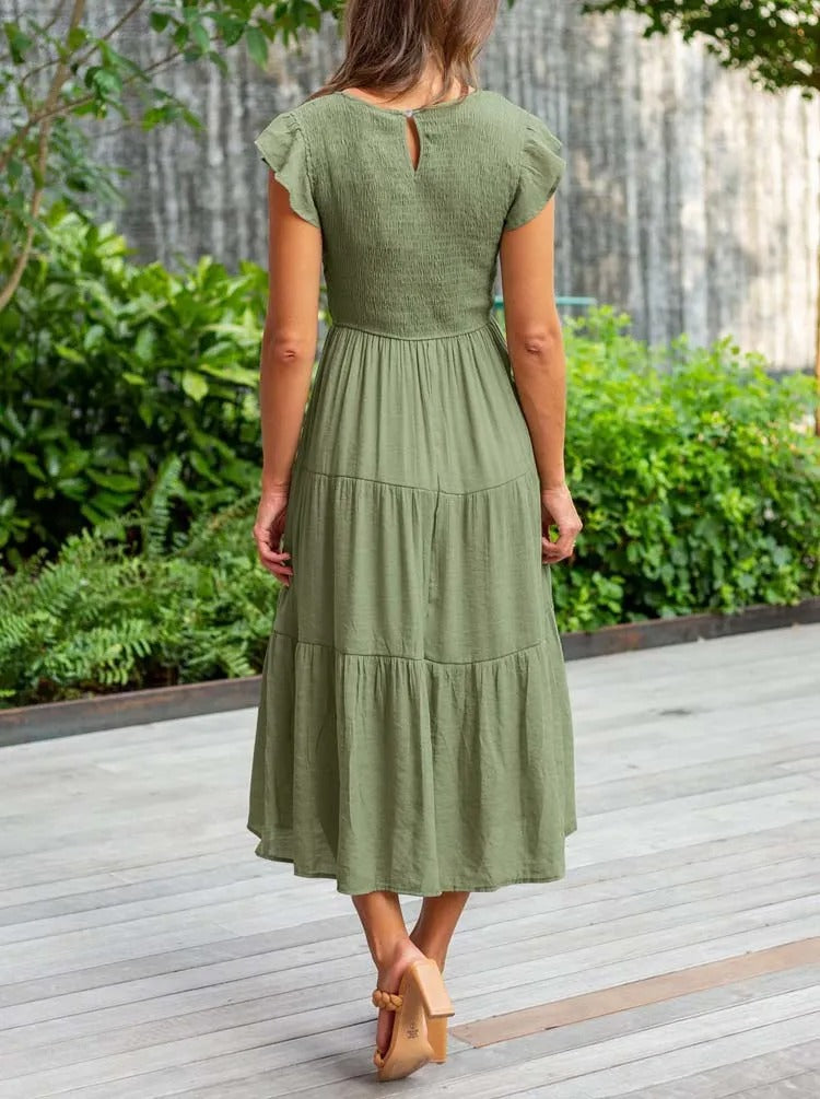 Sophisticated Dress with a Clean Classic Look
