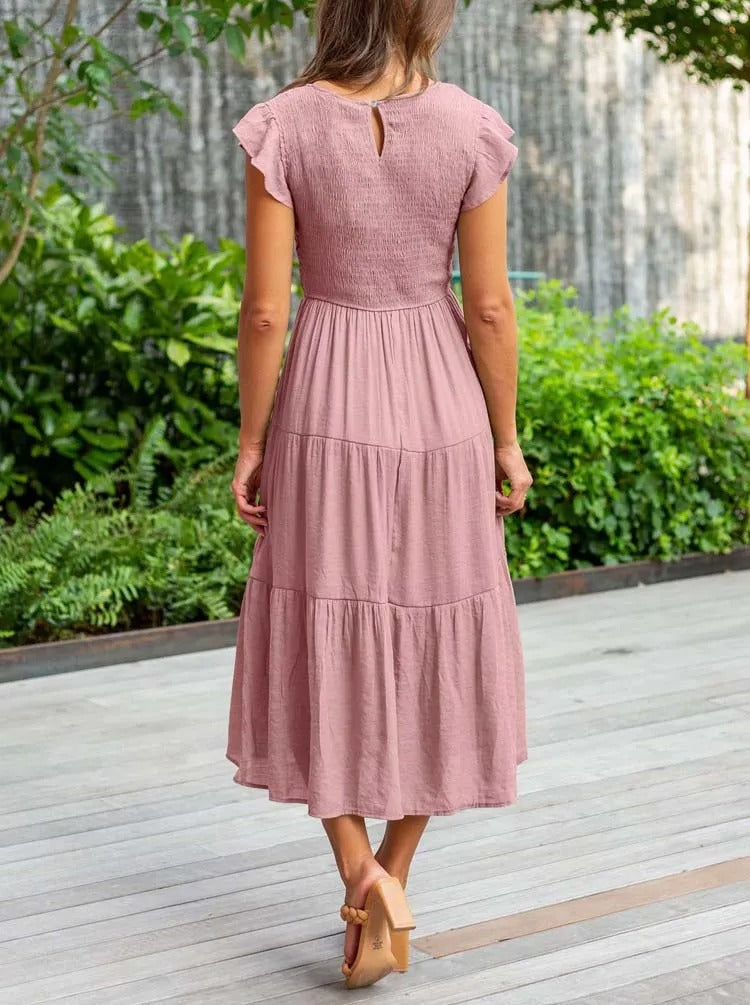 Sophisticated Dress with a Clean Classic Look