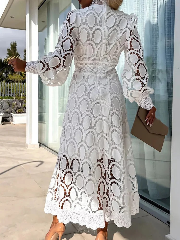 Classic Vintage & Enduringly Stylish Dress