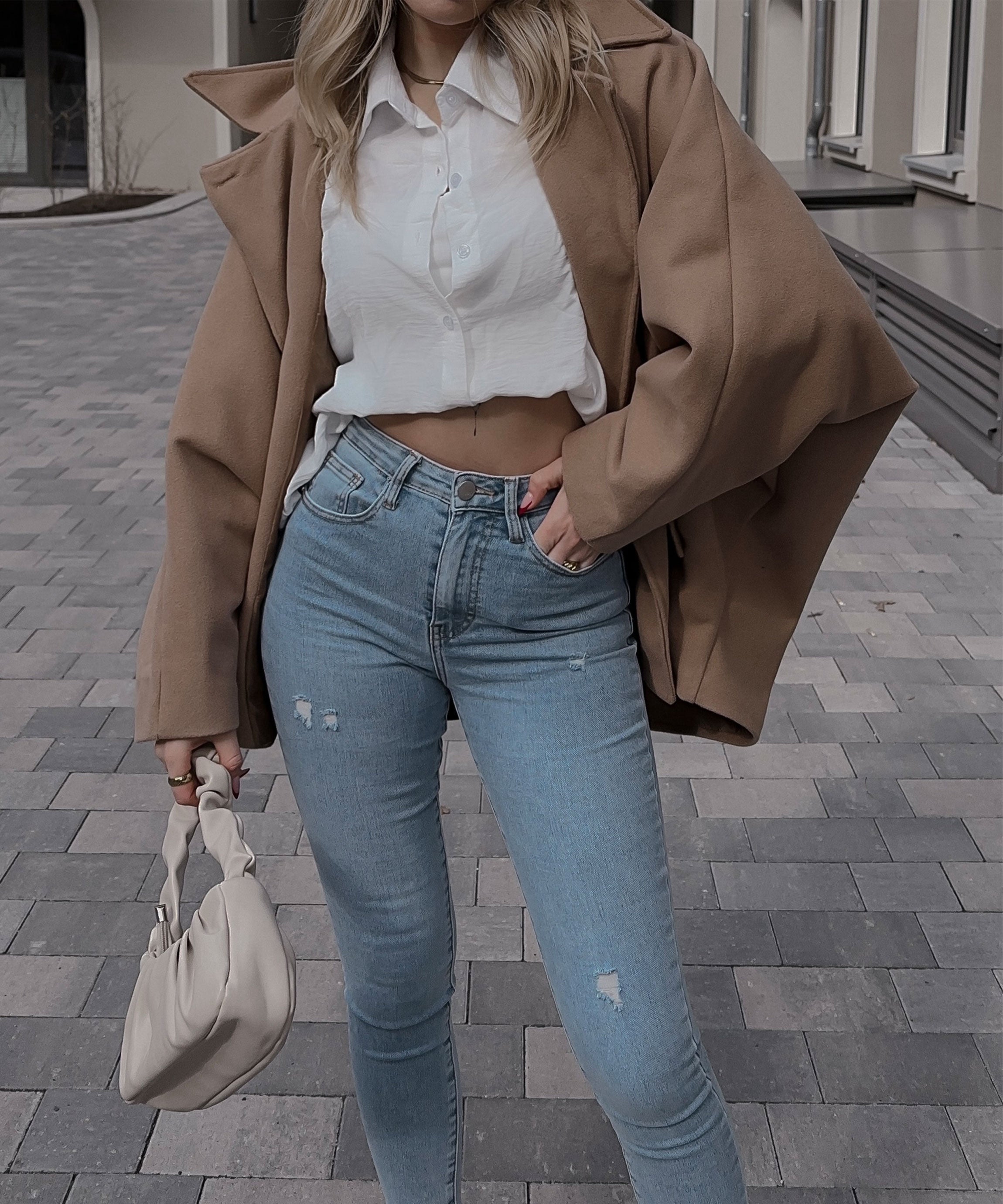 Elegantly Styled Blouse for Everyday Wear