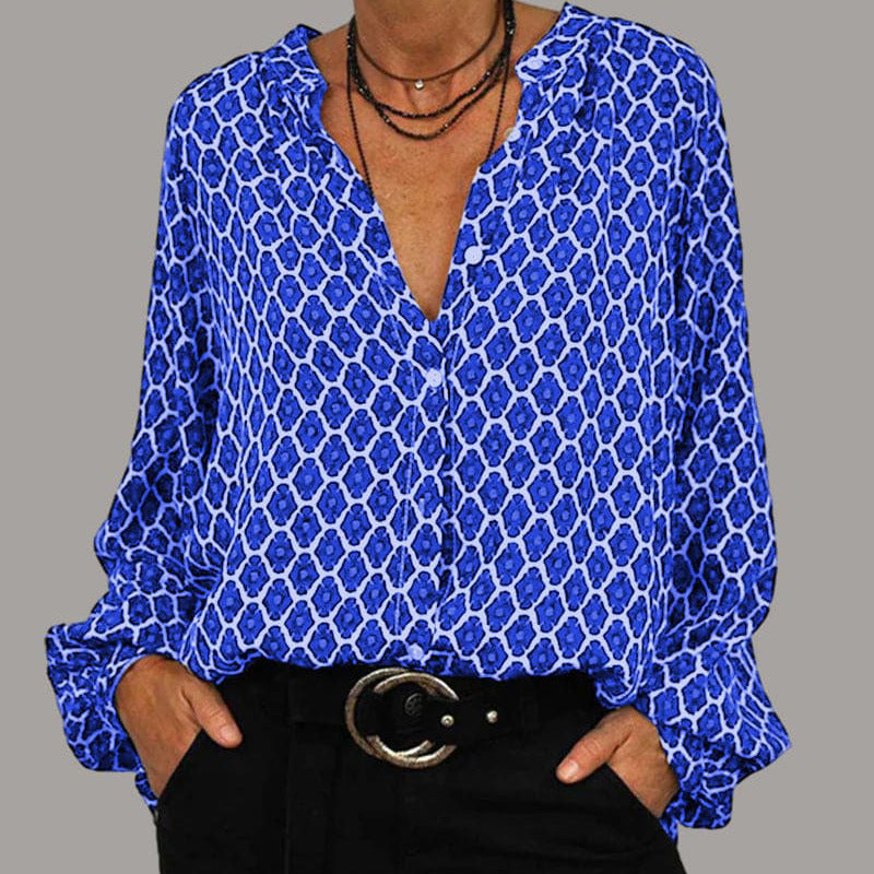Well Tailored Blouse with a Graceful Silhouette