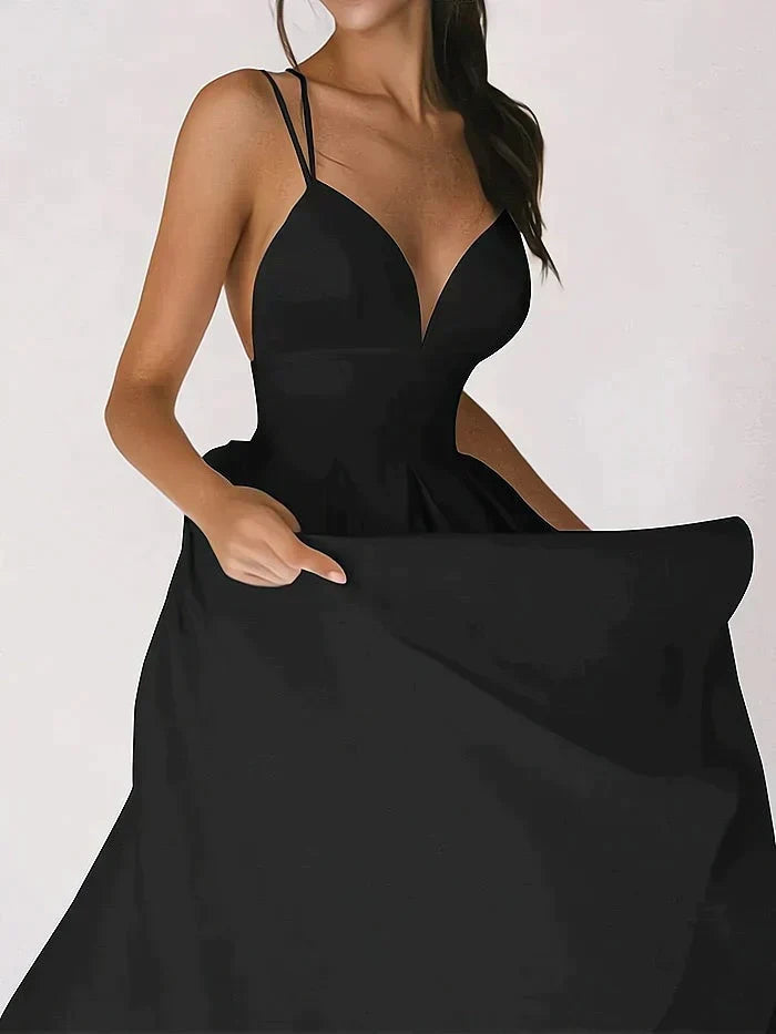 Effortlessly Elegant Dress with a Timeless Design