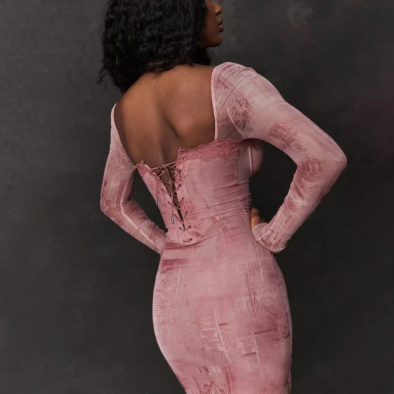 Beautifully Crafted Dress in a Classic Style