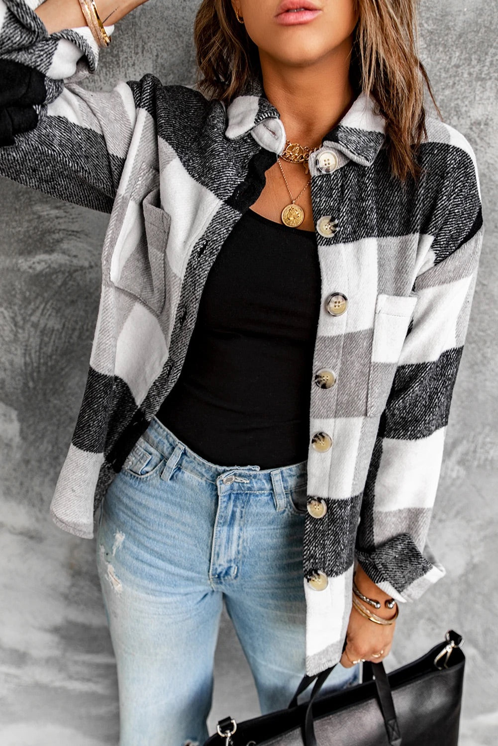 Elegantly Styled Jacket for Everyday Wear