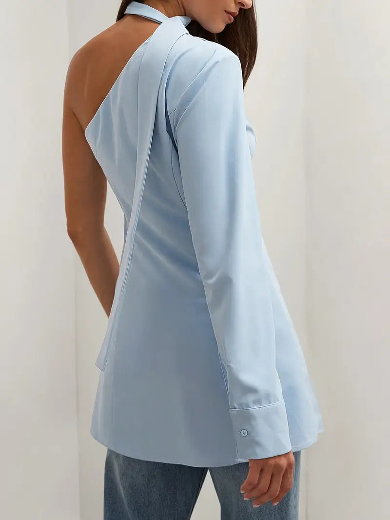 Beautifully Finished Blouse in a Timeless Design