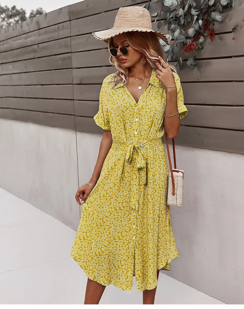 Beautifully Finished Dress in a Timeless Design