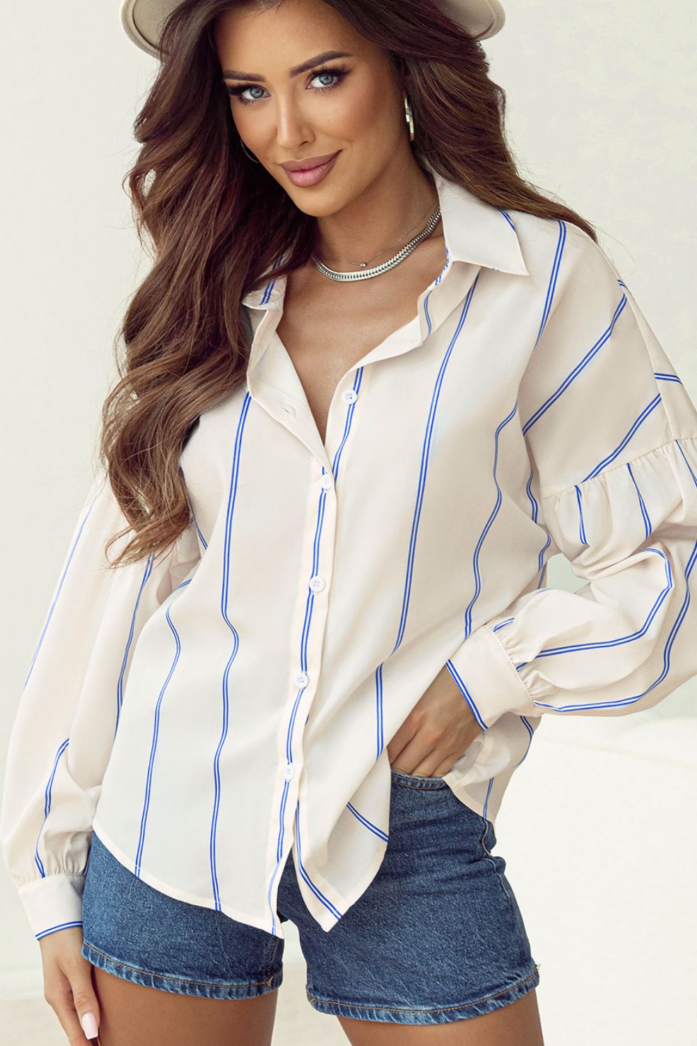 Beautifully Finished Shirt in a Timeless Design