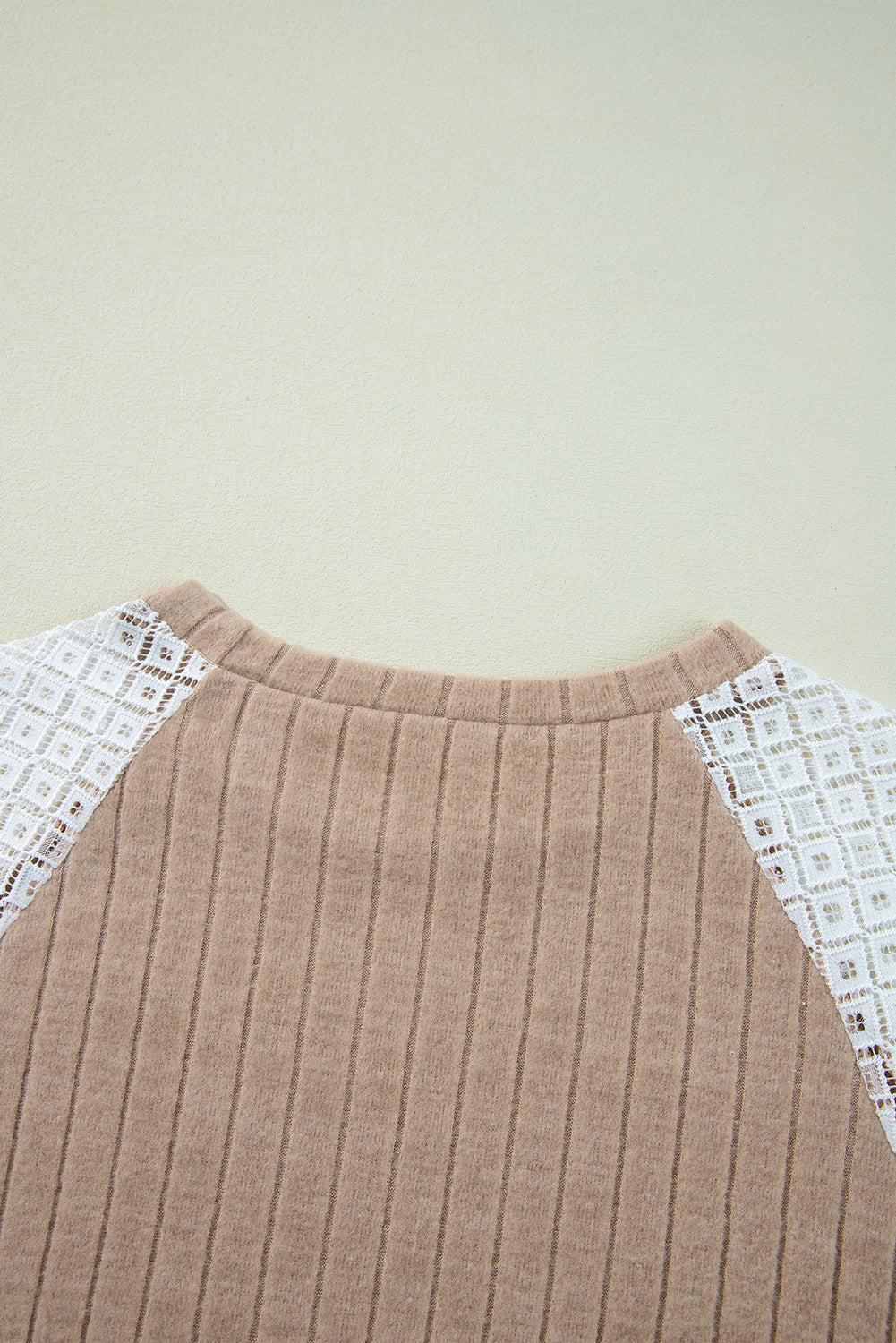 Beautifully Crafted Blouse in a Classic Style