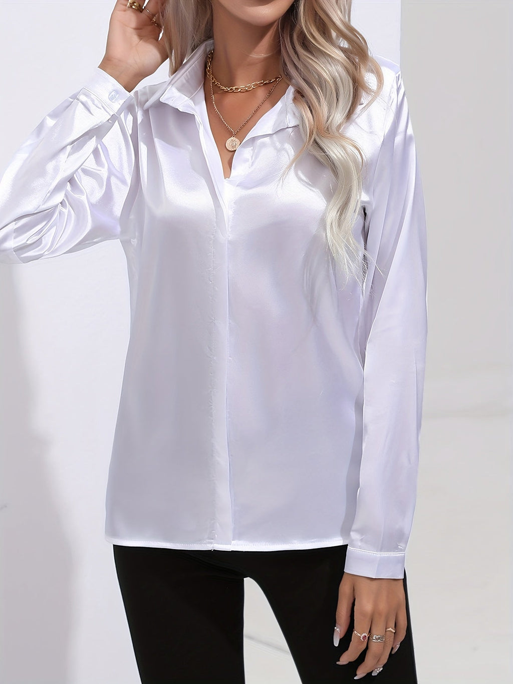 Classic Vintage & Enduringly Stylish Blouse