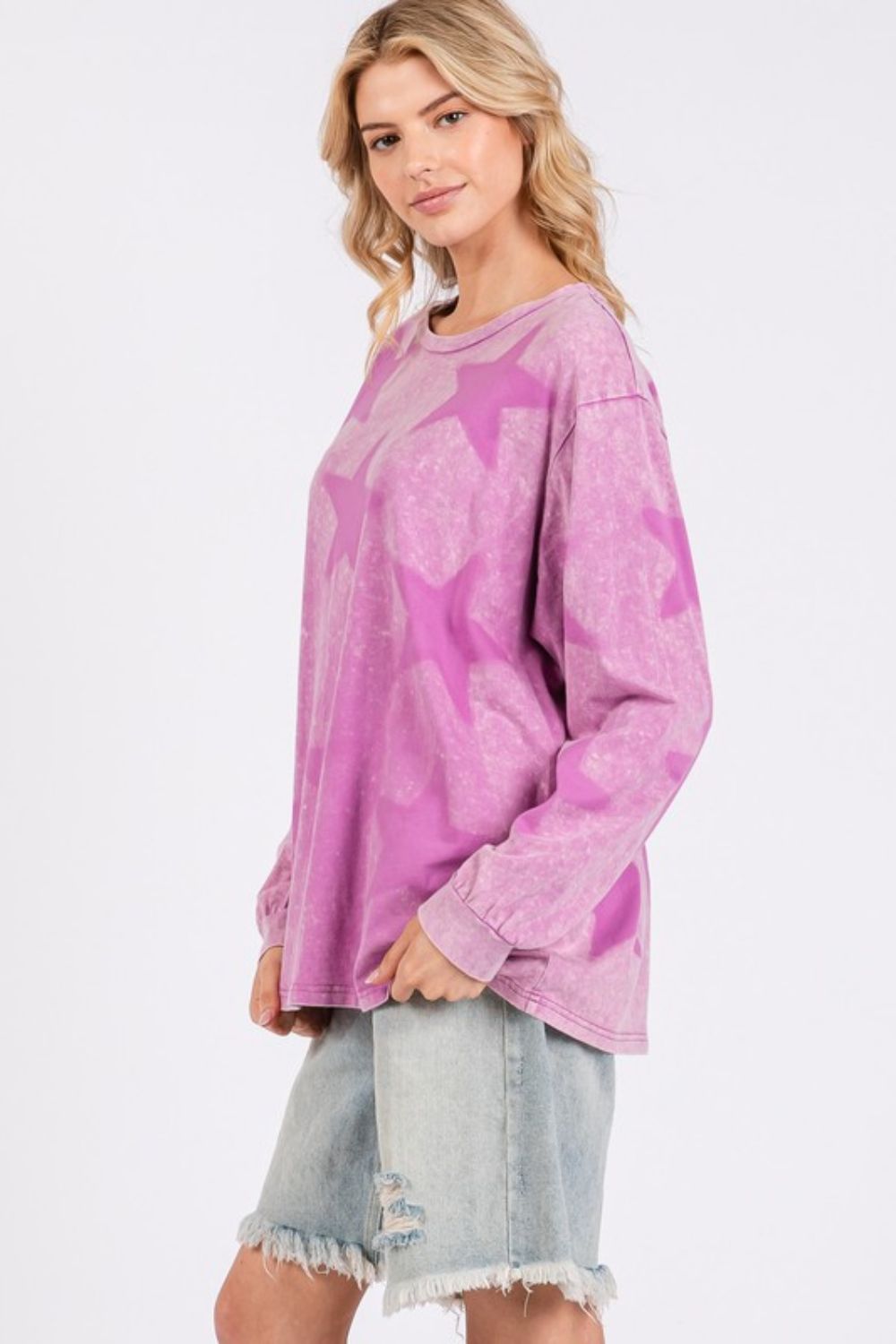 Sophisticated T-Shirt with a Clean Classic Look