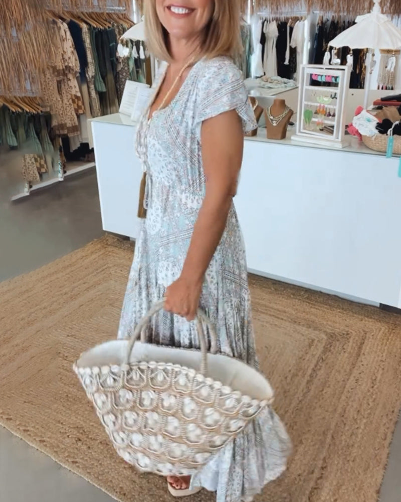 Classic Vintage & Enduringly Stylish Dress