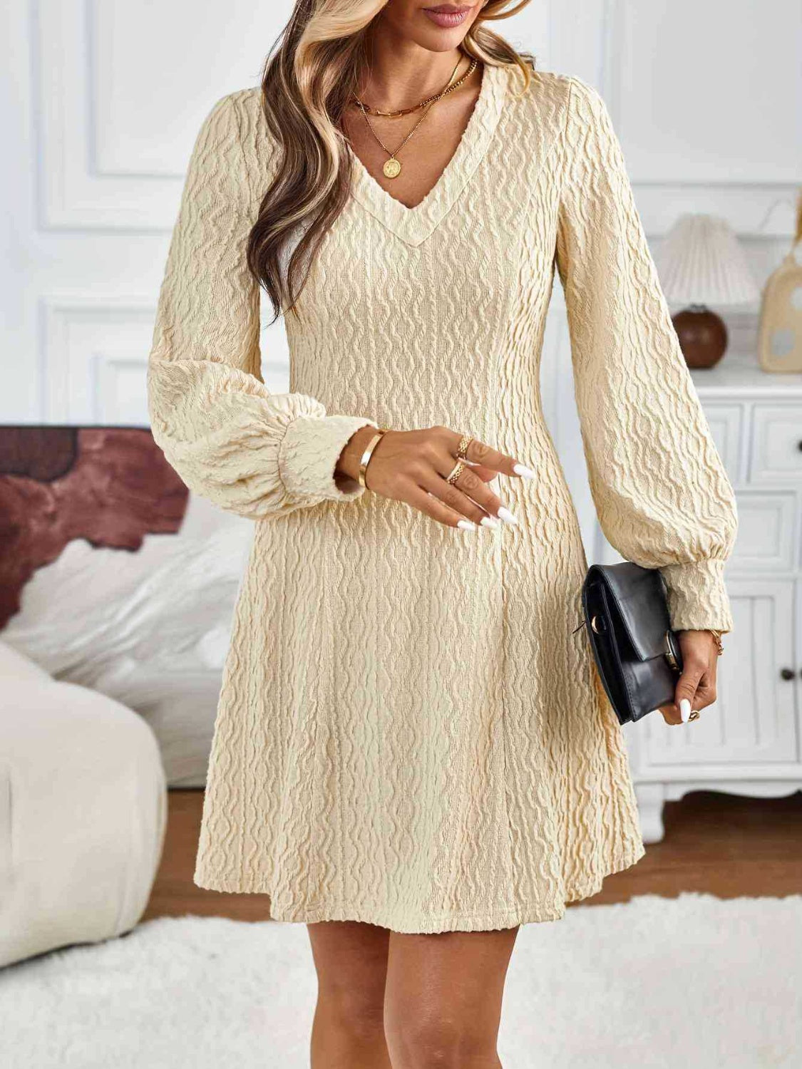 Well Tailored Dress with a Graceful Silhouette