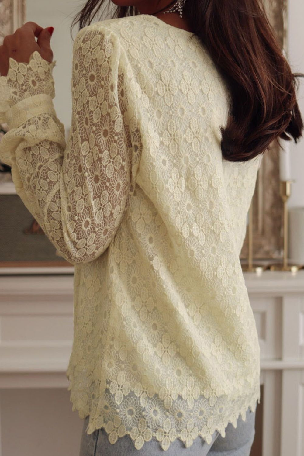 Sophisticated Blouse with a Clean Classic Look