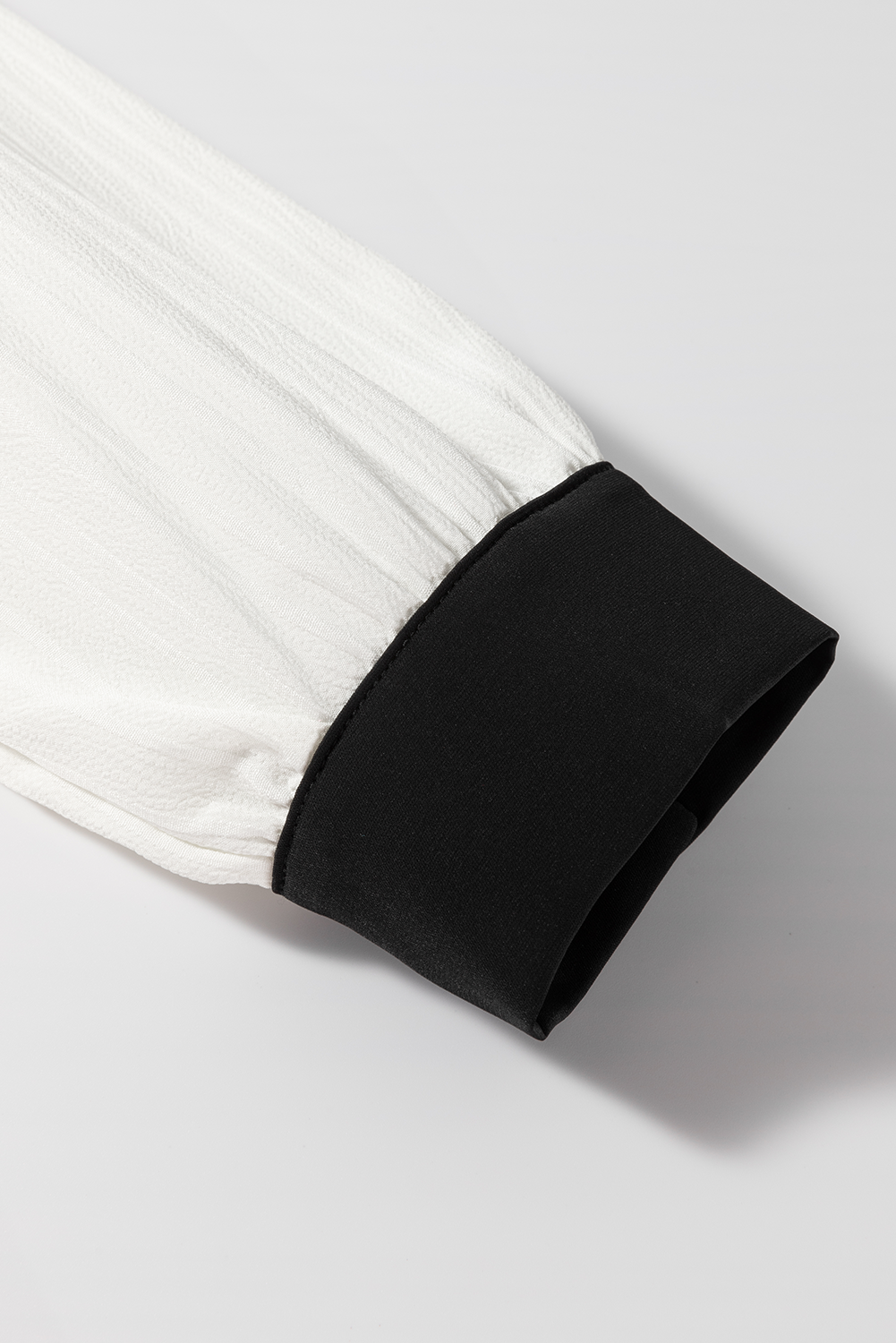 Beautifully Crafted Blouse in a Classic Style