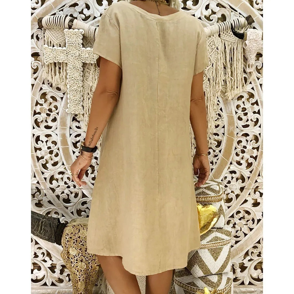 Beautifully Crafted Dress in a Classic Style