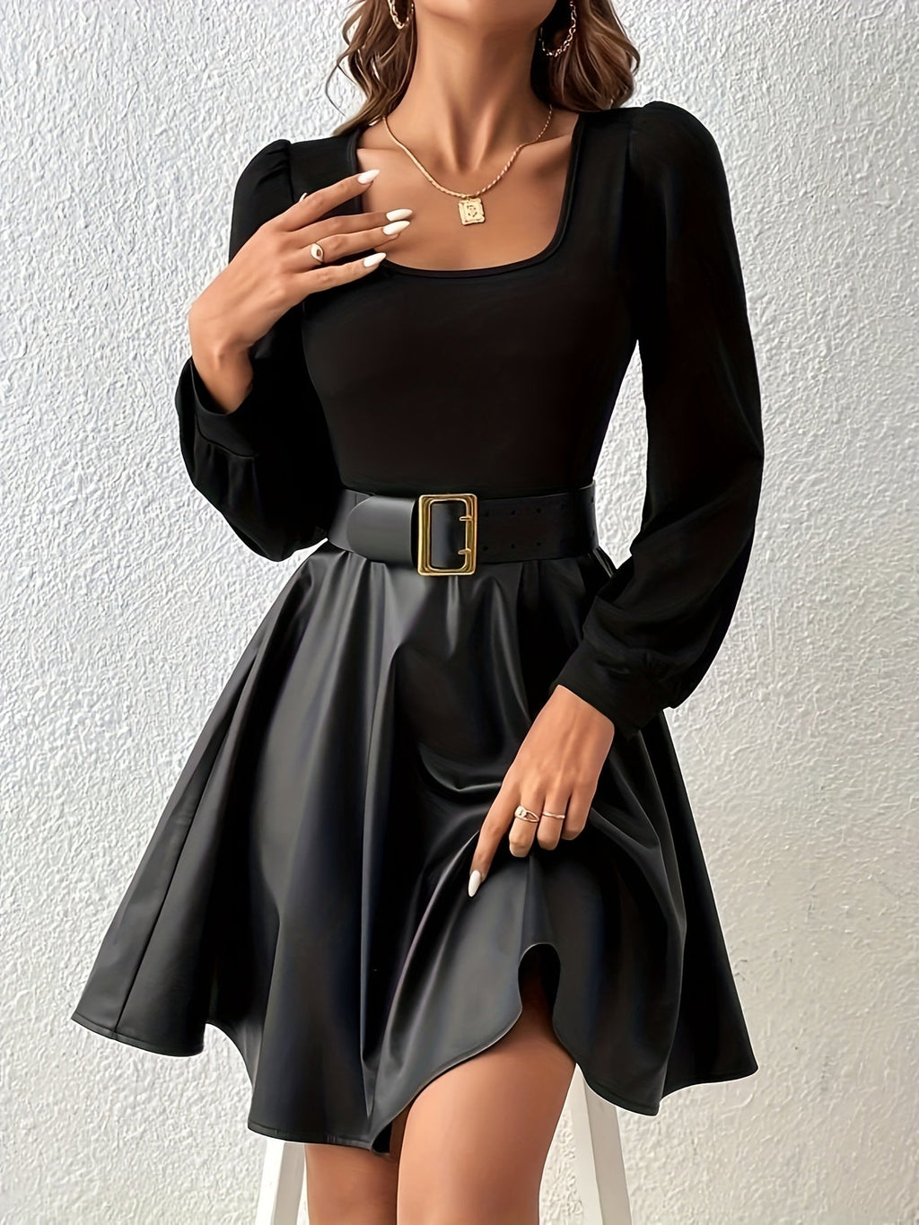 Polished Dress with an Effortless Classic Look