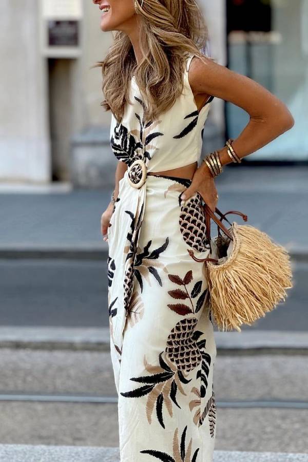 Polished Dress with an Effortless Classic Look