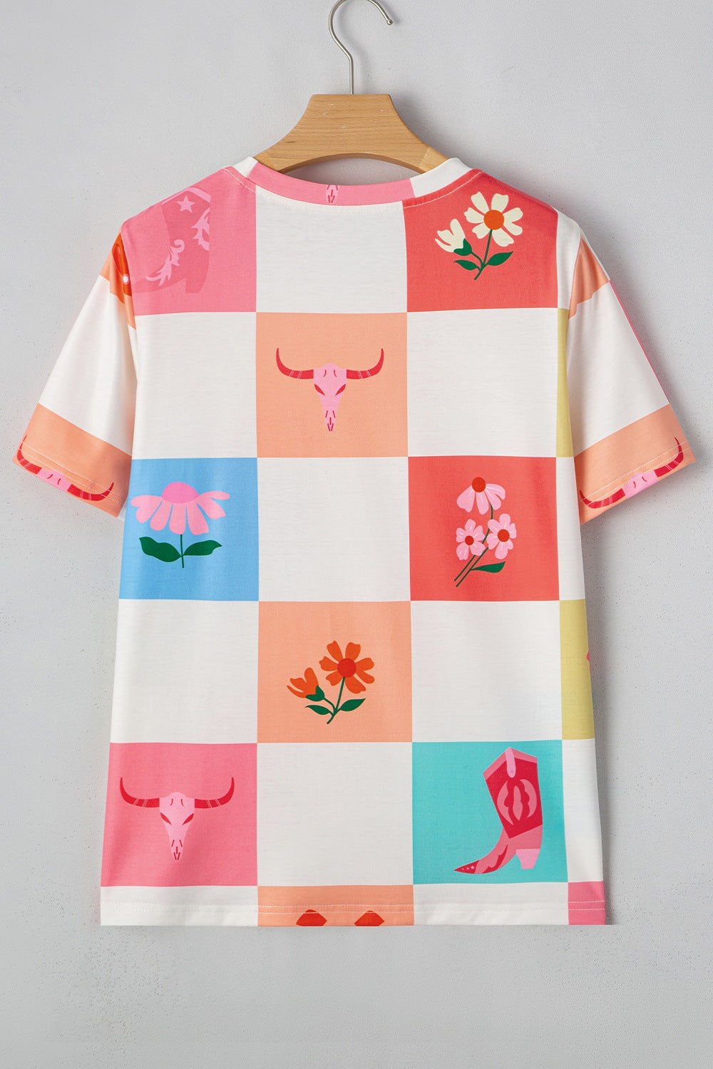 Beautifully Finished T-Shirt in a Timeless Design