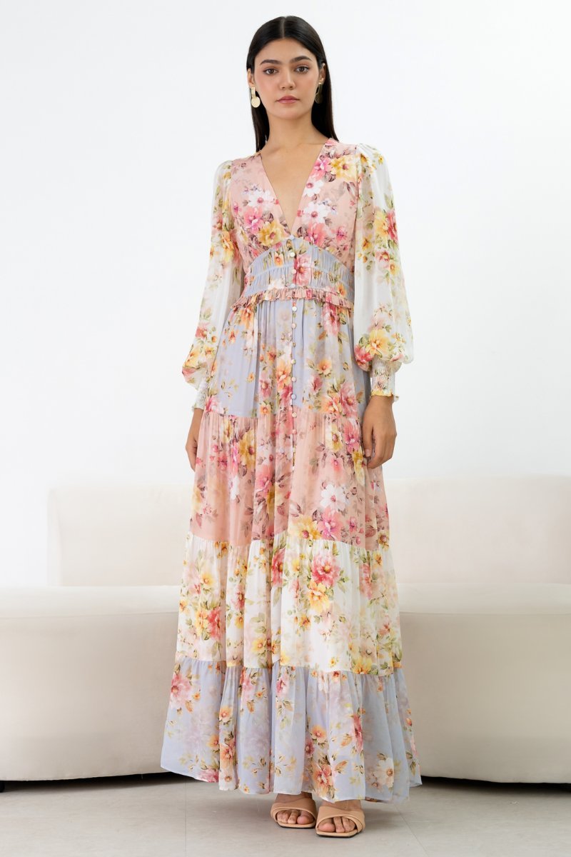 Effortlessly Elegant Dress with a Timeless Design