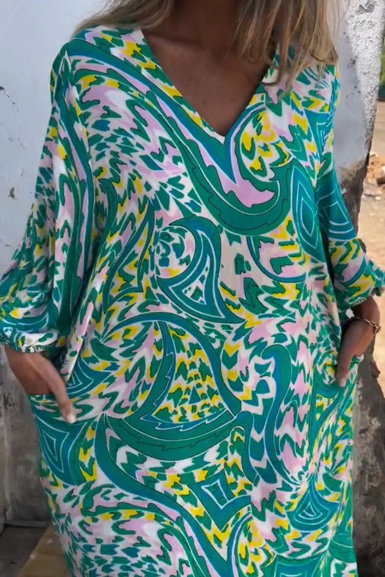 Effortlessly Elegant Sweater with a Timeless Design