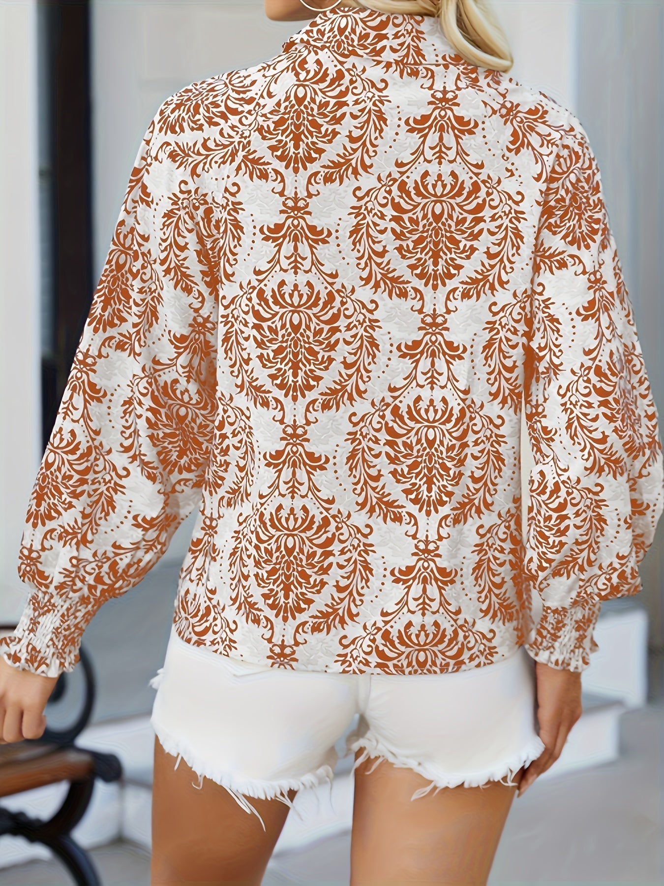 Classic Vintage & Enduringly Stylish Blouse
