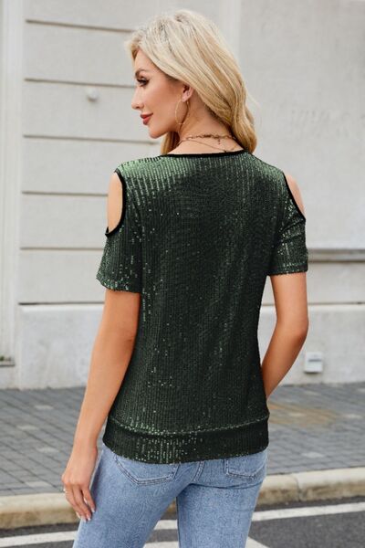 Beautifully Crafted Blouse in a Classic Style