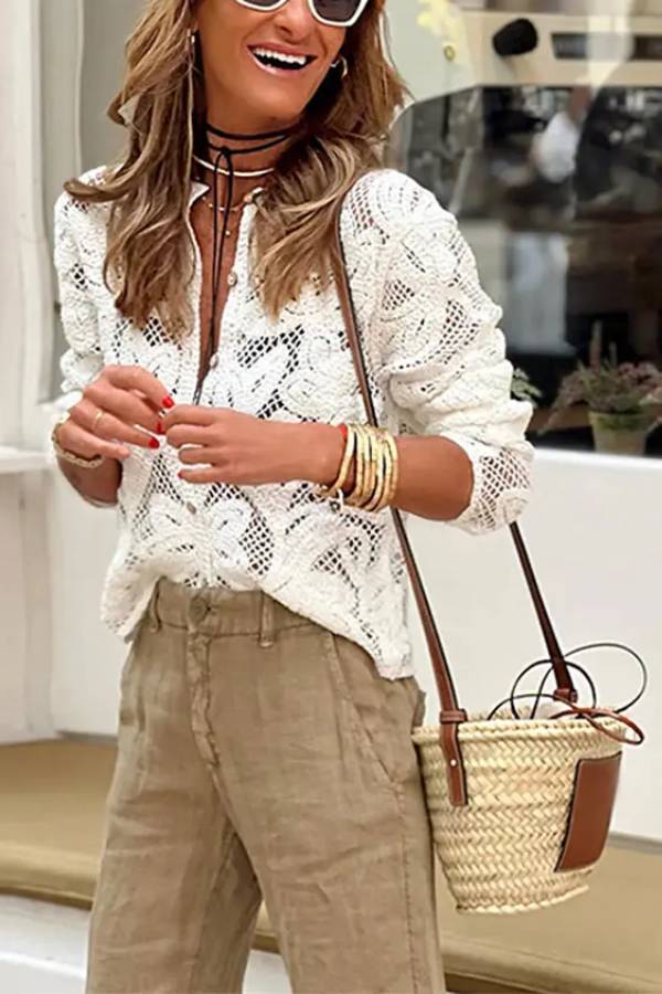 Classic Vintage Shirt with a Flattering Fit
