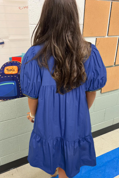 Beautifully Finished Dress in a Timeless Design