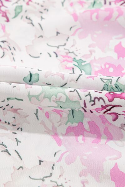 Beautifully Finished Blouse in a Timeless Design