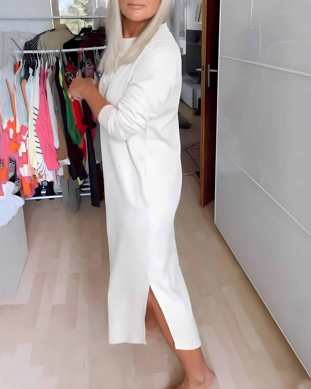 Effortlessly Elegant Dress with a Timeless Design