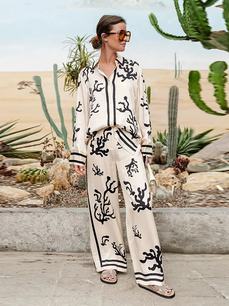 Gracefully Styled Blouse for Any Occasion