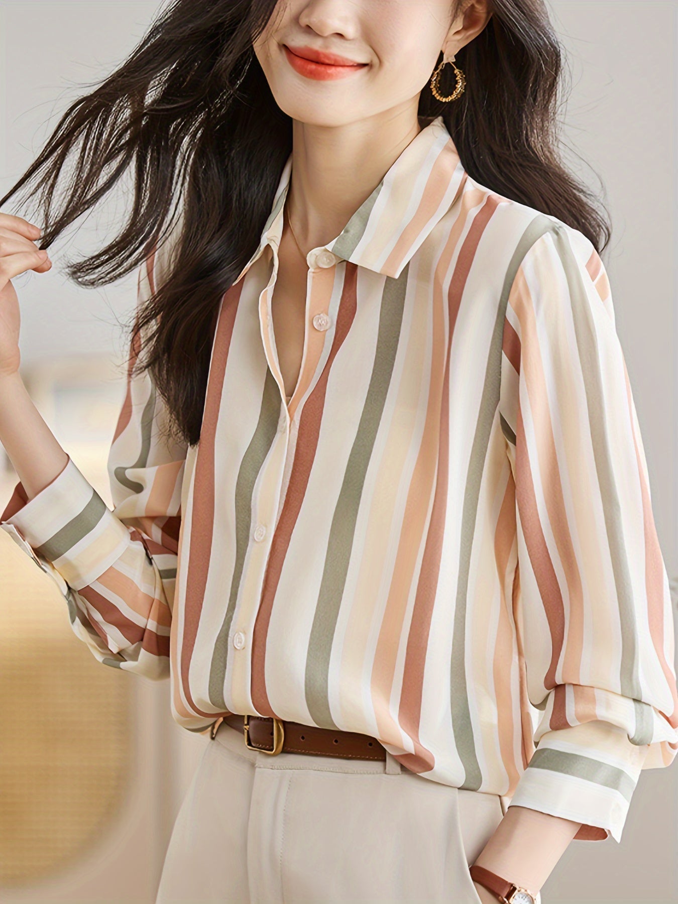 Beautifully Finished Blouse in a Timeless Design