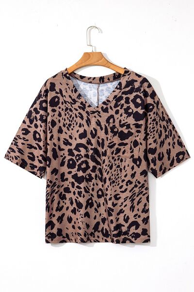 Effortlessly Elegant T-Shirt with a Timeless Design